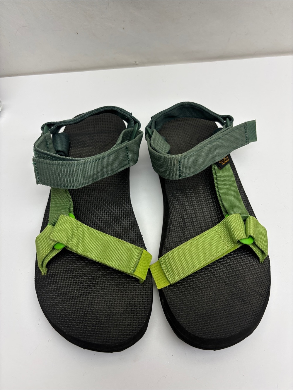 Teva Women’s Green Strap Outdoor Sandals, SZ 9